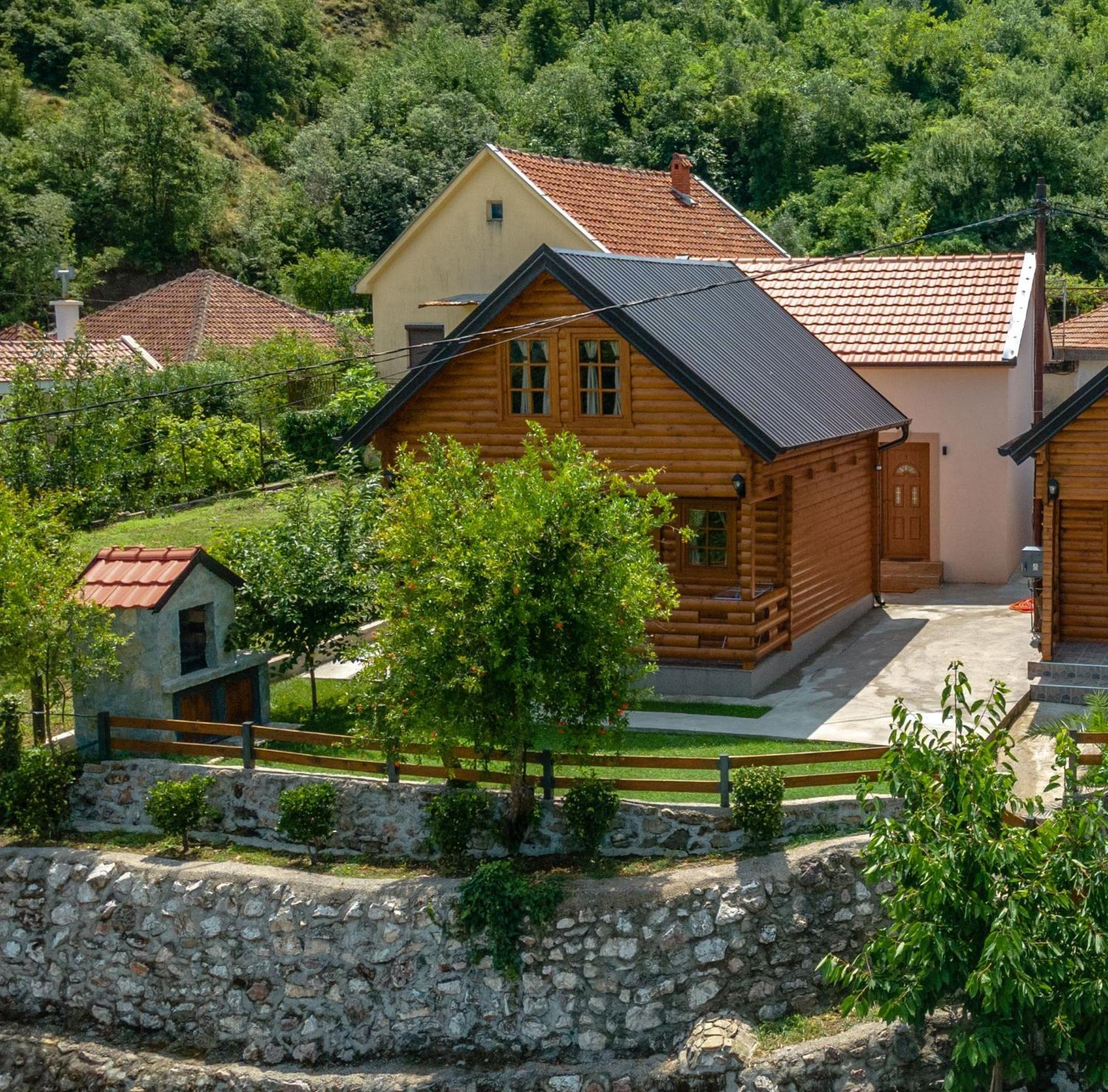 Dağ evi Hill